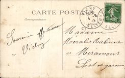 CPA Vichy Le hall du Palais des Sources