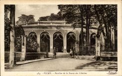 CPA Vichy Pavillon De La Source Des Celestins