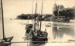 CPA Pornic L'avant Port Bateaux
