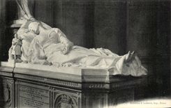 CPA Dreux Chapelle St Louis Tombeau de la princesse Marie d'orleans 