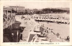 CPA Saint Jean De Luz La Plage et L'Hotel d'Angleterre