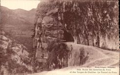 CPA Road of the Scales of Frou and the Road metal Falls the tunnel of Frou