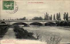 CPA Les Hautes Pyrenees Tarbes Pont Sur L'Adour