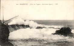 CPA Biarritz Effet de Vagues Ancienne digue