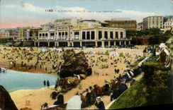 CPA Biarritz Sur Le Sable a la grande plage 