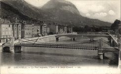 CPA Grenoble Le pont suspendu I'Isere et le Saint Eynard