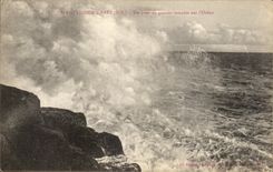 CPA Du Pouliguen A Batz Jour de grande tempete sur l'Ocean 