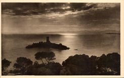 CPA Cote D'Azur Sant Raphael Agay L'Ile d'Or au coucher du soleil