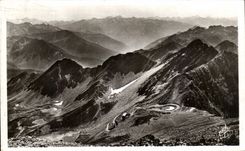CPA Pyrenees Ocean Pic Midi Le Plateau Du Laquet Terminus De La Route Vu Du Sommet