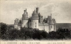 CPA Pierrefonds Le Chateau Cote de la Chapelle