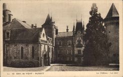 CPA Env de Vichy Busset Le Chateau la Cour
