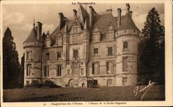 CPA Le Normandie Environs de Bagnoles de L'Orne Chateau de la Roche Bagnoles