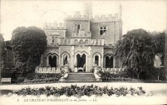 CPA Le Chateau D'Hardelot vu du Jardin