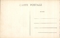 CPA Poitiers Le Chevet de la Salle des Pas Perdus du Palais de Justice et de la Tour Maubergeon