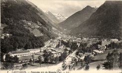 CPA Cauterets panorama pris du Mamelon Vert