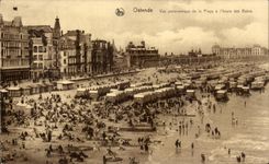 CPA Ostende Vue panoramique de la Plage a l'Heure des bains
