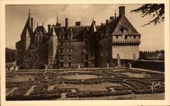 CPA Langeais Facade Interieur du Chateau