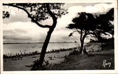 CPA Saint Brevin Les Pins La Place Prise Des Dunes