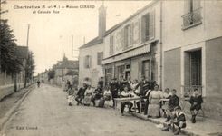 CPA Chartrettes Girard House and Main street