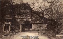 CPA Chartrettes Inn of Puy Flowered the Garden and the Terraces