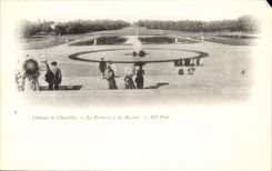 CPA Chateau De Chantilly Le Parterre Les Bassins 