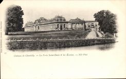 CPA Chateau De Chantilly La Porte Sainte Denis Les Ecuries