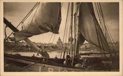 CPA La Rochelle a Corner of the Port Boat