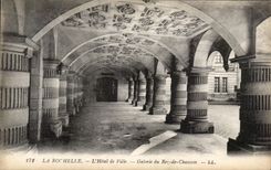CPA La Rochelle the Town hall Gallery of Rez de Chausse