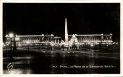 CPA Paris La Places Harmony Seen of night