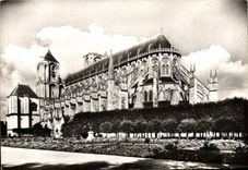 Reten del cuadro total de la puerta de St Etienne de la catedral de CPA Bourges del sureste