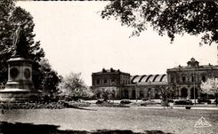 CPA Rheims Public garden Colbert and the Station