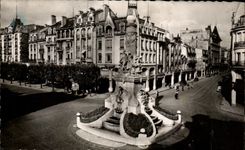 CPA Rheims Places Drouet d' Erlon and Fontaine Sube