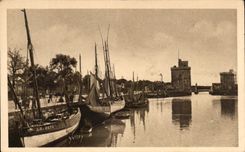 Barcos secos del puerto de CPA La Rochelle