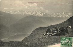 CPA Les Pyrenees Col D'Aspin Repos De patres Fond des montagnes d'oo et du Lys Bergers 