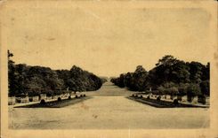 CPA Castle Of Compiegne the avenue Of the Beautiful Mounts