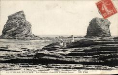 CPA Hendaye Plage the Twin Rocks has Low tide