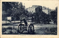 CPA Thionville Walk And turn With the Chips Canon Militaria