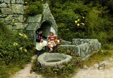 CPSM La Bretagne Costumes de Fouesnant et Benodet 