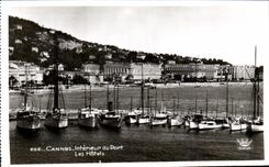 CPA Interior Cannes Of the Port Hotels