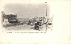 CPA Rouen La Statue of Crow the Bridge of Pierre Trams