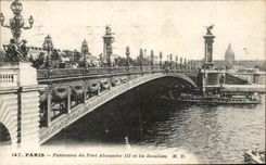 CPA Paris Panorama du Pont Alexandre III Et les Invalides Peniche 
