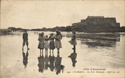 CPA dimensiona la fortaleza del St Malo de la esmeralda el efecto nacional de la tarde