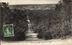 CPA Fontainebleau La Drill Seen from of the email Henri IV