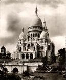 CPSM Paris While Strolling Basilica of the Sacring Heart De Montmartre