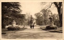 CPA Pyrenees Ocean Toulouse Entree Du Grand Rond Jardin cree vers 1750