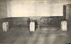 CPA Loaches Donjon La Room of Tortures