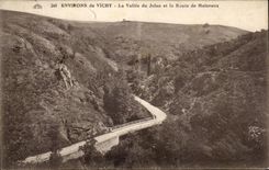 CPA Environs de Vichy La Vallee du Jolan et la Route de Malavaux