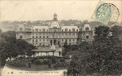 CPA Le Havre L'Hotel de Ville Kiosque