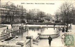 CPA Dijon Public garden Darcy Hotel of the Bell Guillaume Gate