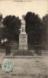 CPA La Normandie Gisors Statue du General de Blaumont